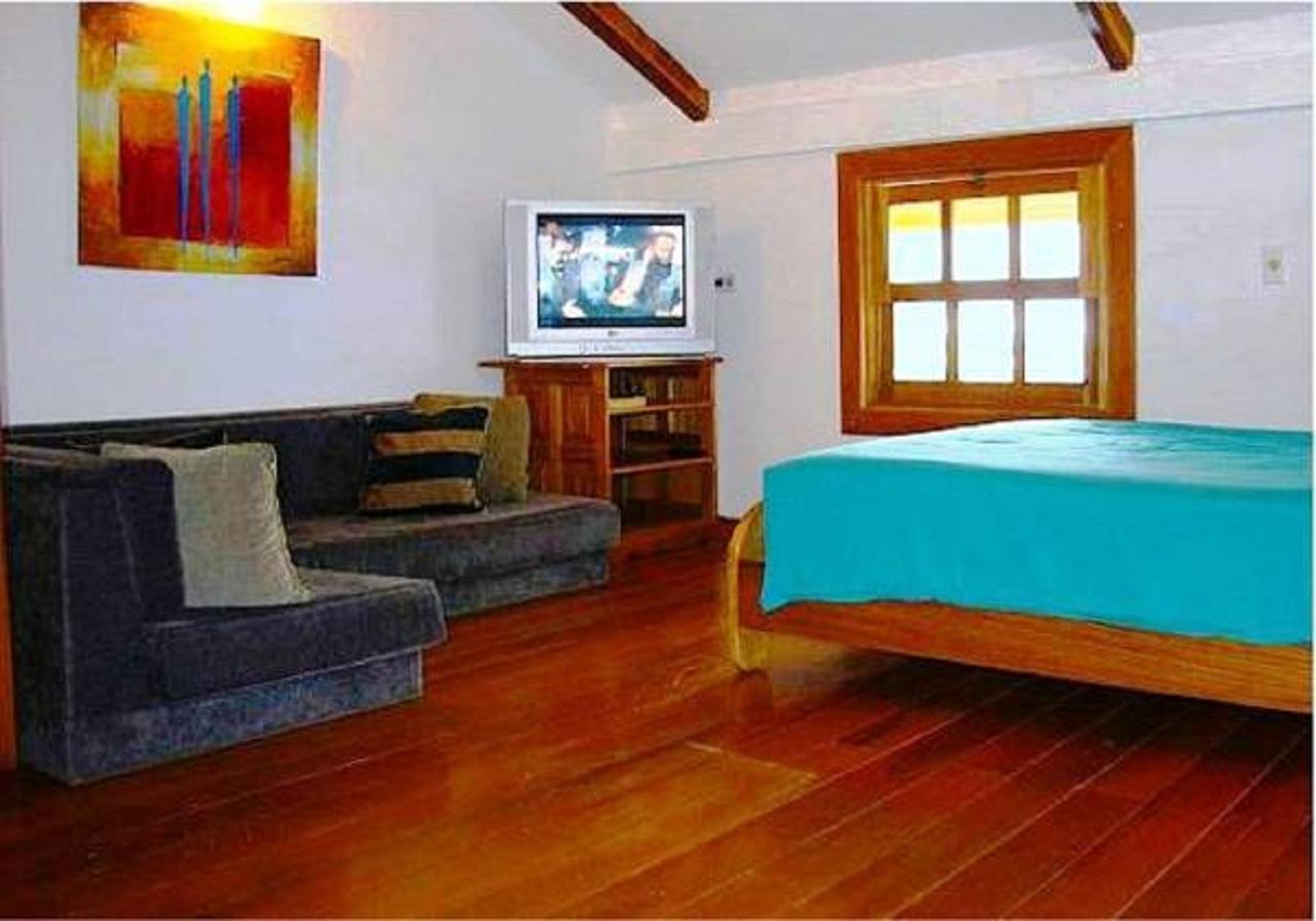 Hotel Olas Bocas del Toro Exterior photo