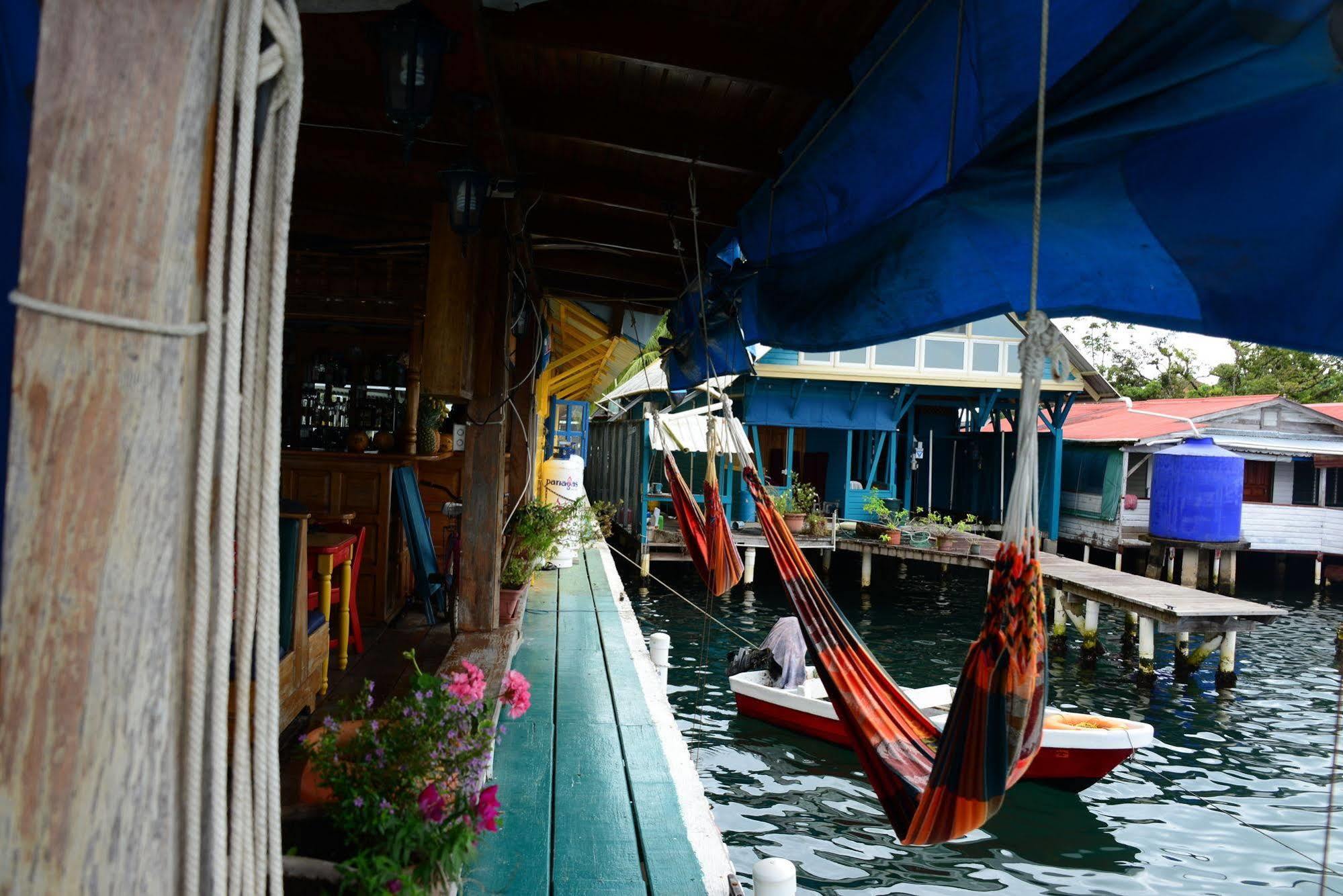 Hotel Olas Bocas del Toro Exterior photo